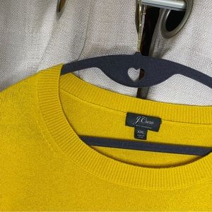 EUC J. Crew Cashmere Crewneck Sweater